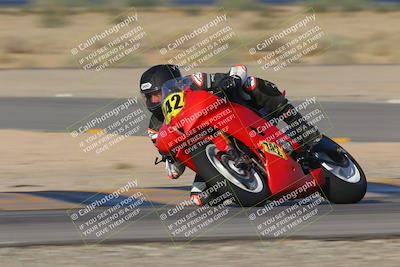 media/Sep-09-2023-SoCal Trackdays (Sat) [[6f49351c42]]/Turn 15 (745am)/